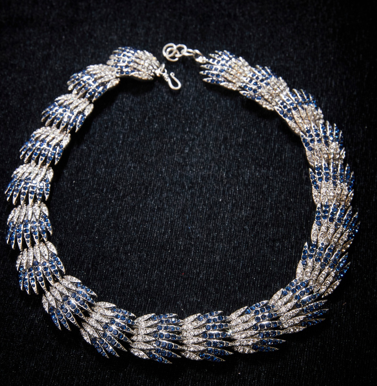 Sparkling Swarovski Crystal Copper Alloy Necklace KK-91024