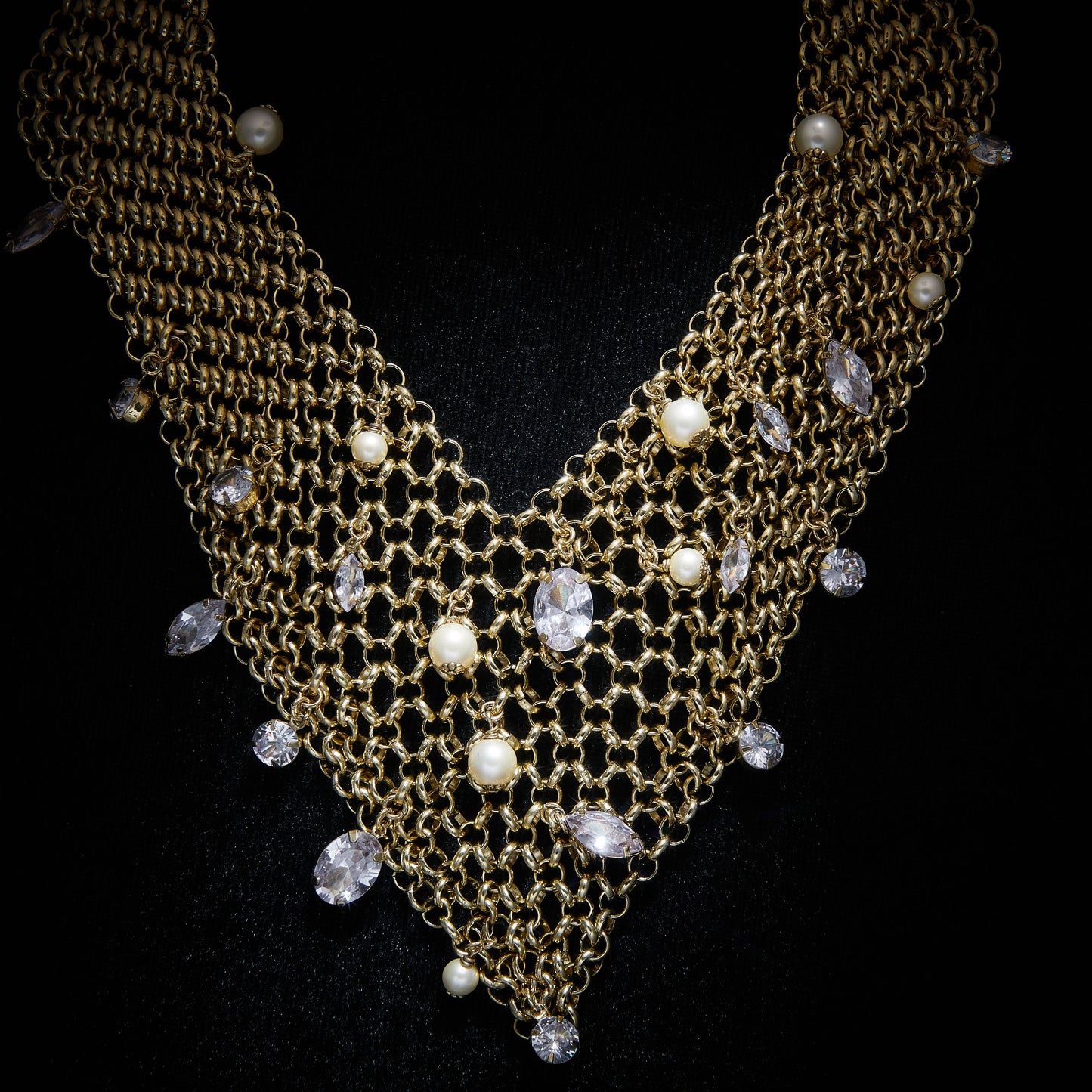 Sparkling Swarovski Crystal Copper Alloy Pearl-Imitation Necklace KK-92184