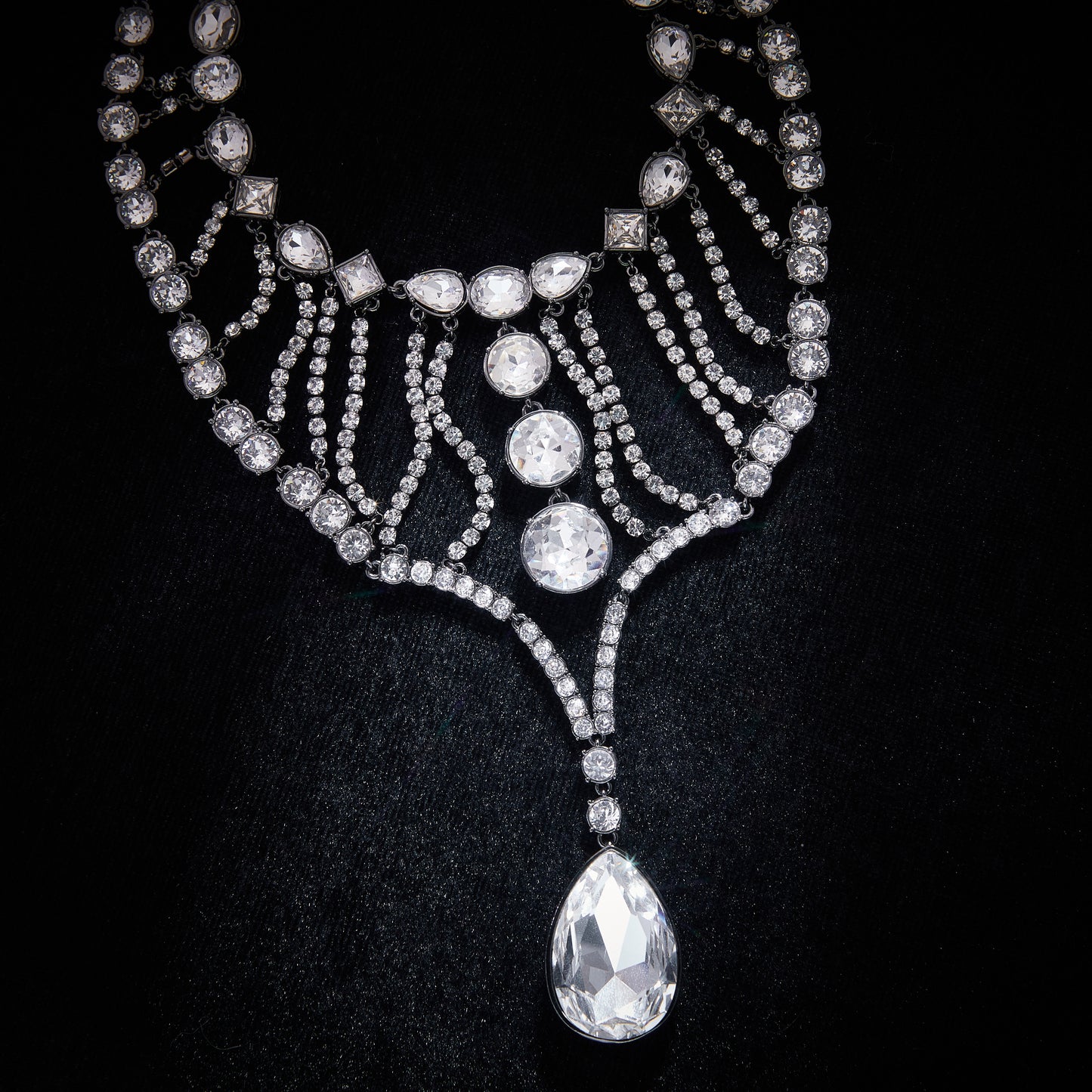 Refined Swarovski Crystal Copper Alloy Necklace & Earrings KK-92179