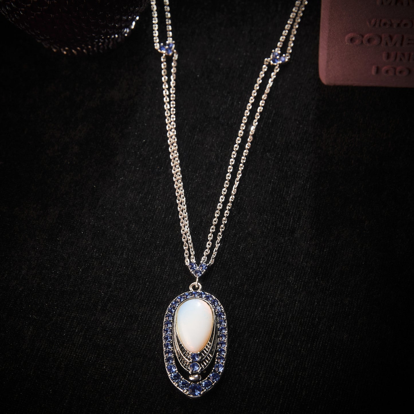 Sparkling Swarovski Crystal Copper Alloy Necklace KK-91492