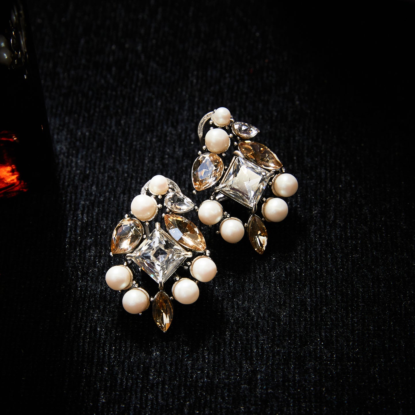 Elegant Copper Alloy Pearl-Imitation Earrings KK-JB0017