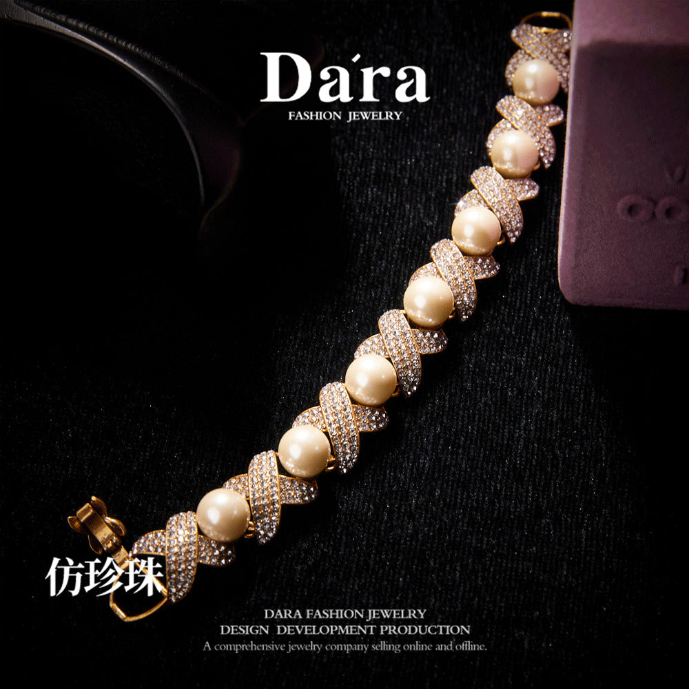 Sparkling Swarovski Crystal Copper Alloy Pearl-Imitation Bracelet KK-91064