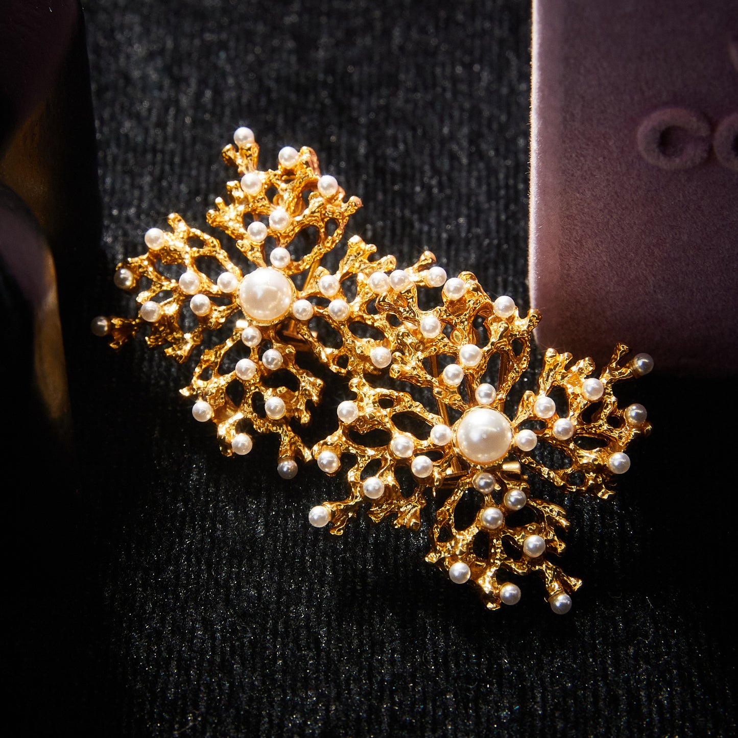 Sparkling Swarovski Crystal Copper Alloy Pearl-Imitation Earrings KK-91193