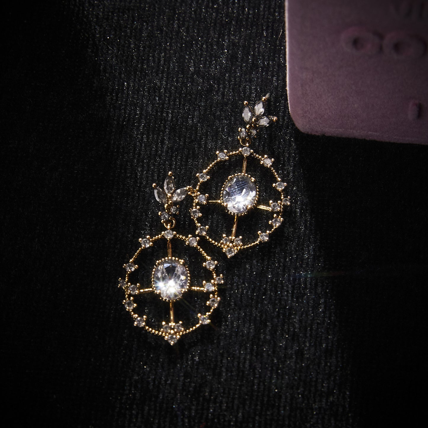 Sparkling Swarovski Crystal Copper Alloy Earrings KK-91338