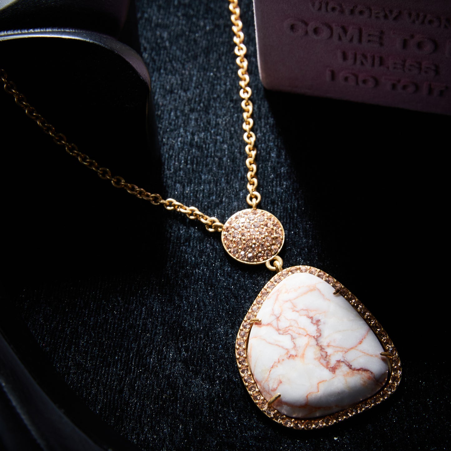 Sparkling Swarovski Crystal Copper Alloy Necklace KK-9140