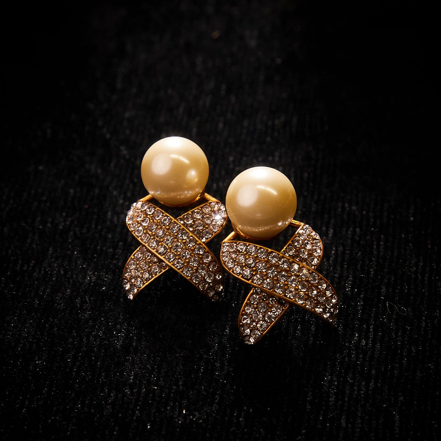 Refined Swarovski Crystal Copper Alloy Pearl-Imitation Earrings KK-91084