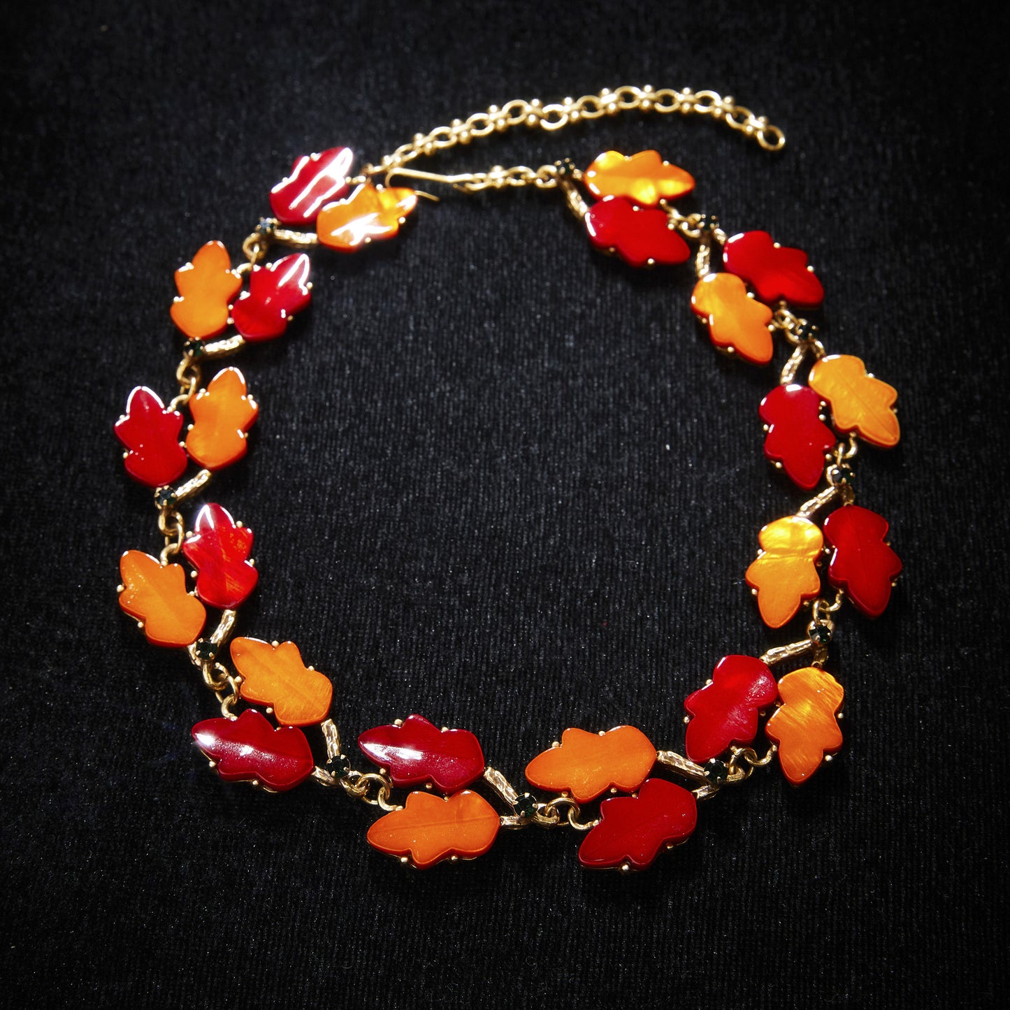 Sparkling Swarovski Crystal Copper Alloy Necklace KK-91015