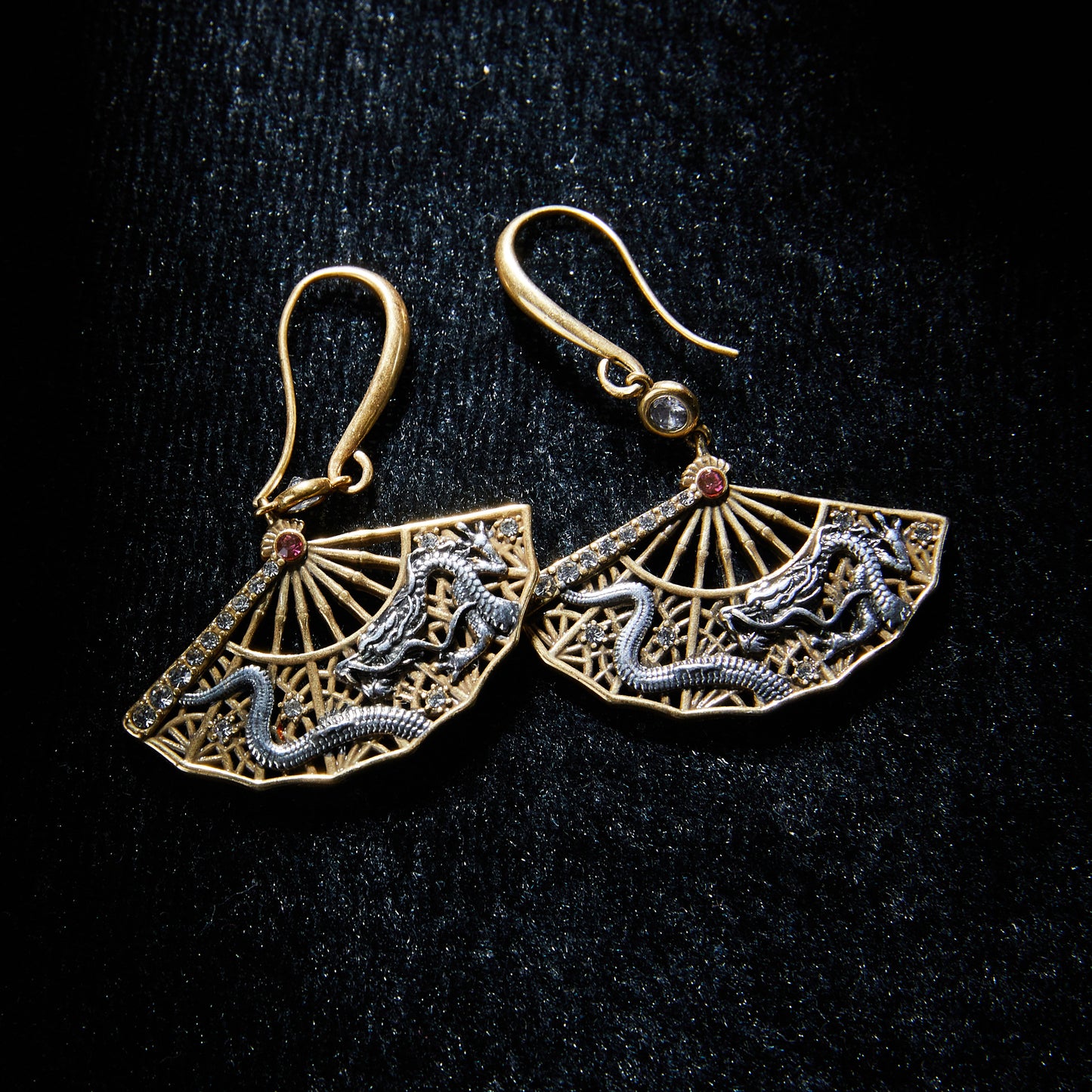 Sparkling Swarovski Crystal Copper Alloy Earrings KK-91106