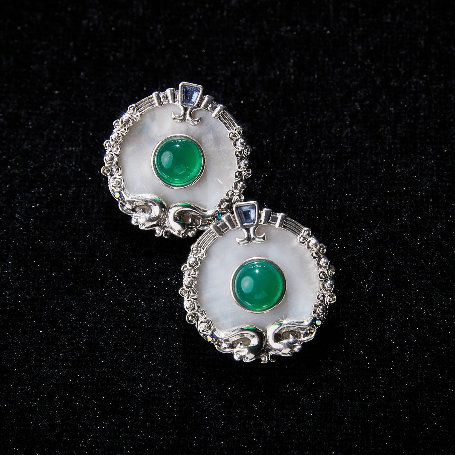 Sparkling Swarovski Crystal Copper Alloy Earrings KK-JK0003