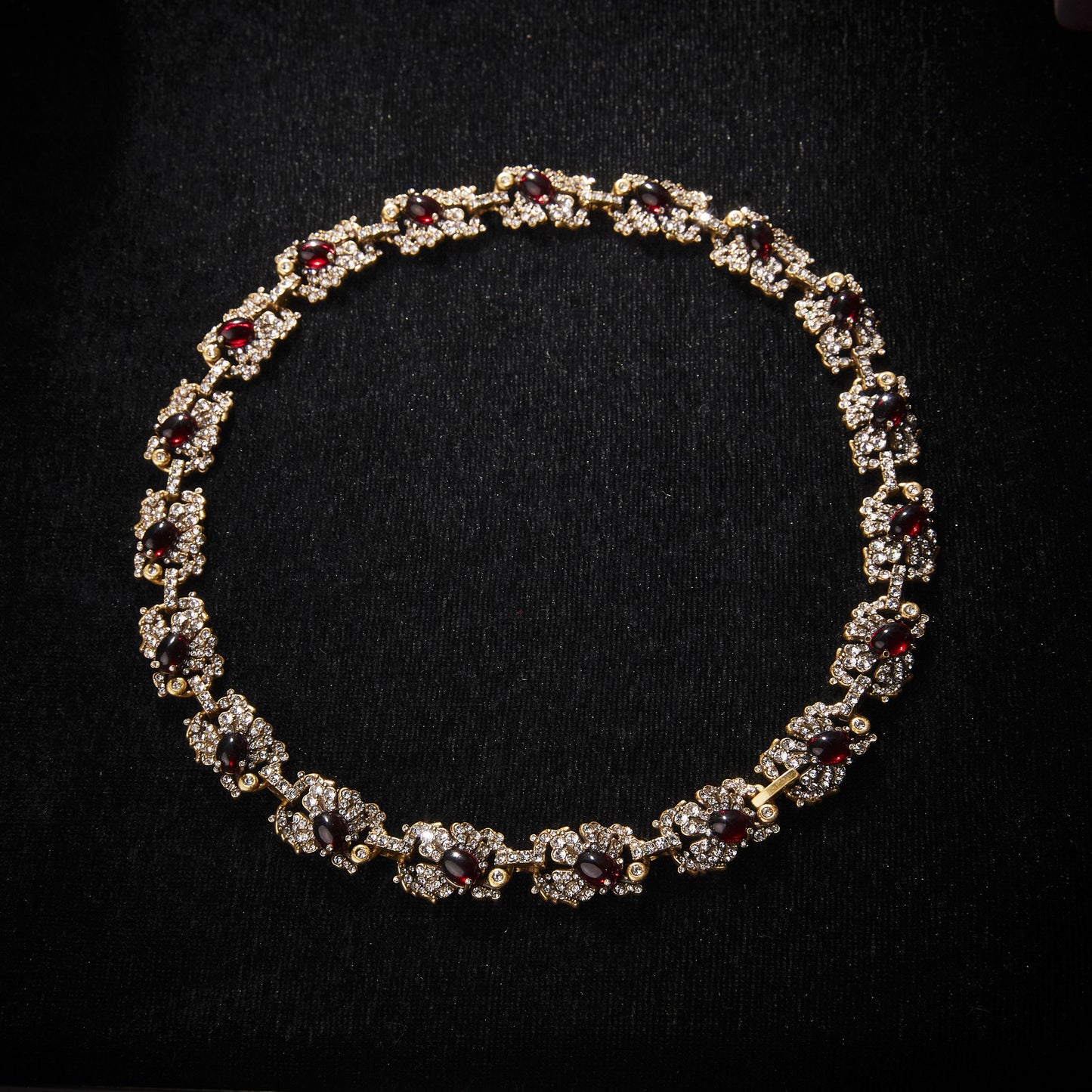 Sparkling Swarovski Crystal Copper Alloy Jewelry Set KK-91856