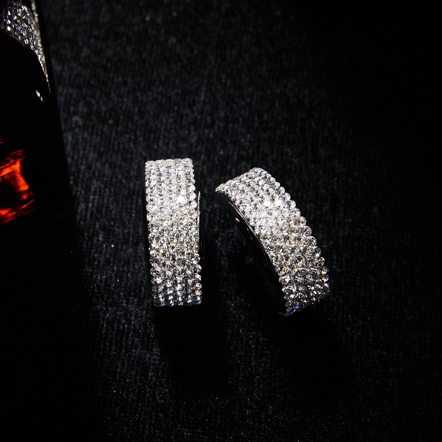 Sparkling Swarovski Crystal Copper Alloy Earrings KK-JB0240