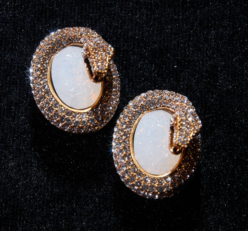 Sleek Swarovski Crystal Copper Alloy Necklace & Earrings KK-92160