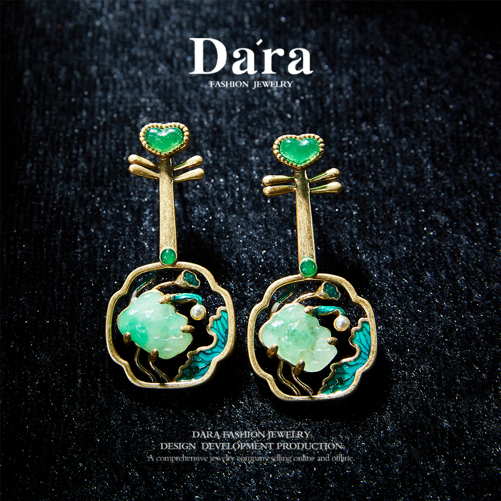 Refined Swarovski Crystal Copper Alloy KK-91974