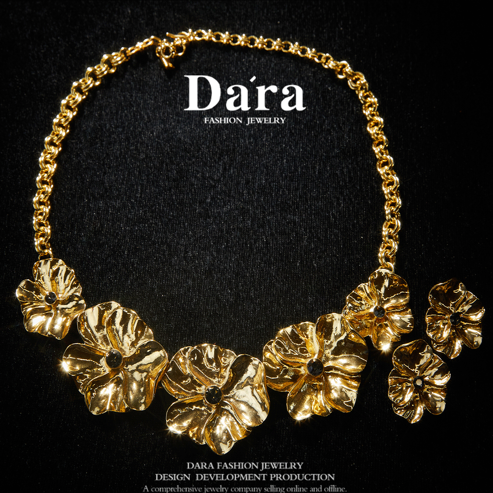 Sparkling Swarovski Crystal Copper Alloy Necklace & Earrings KK-91471/91472