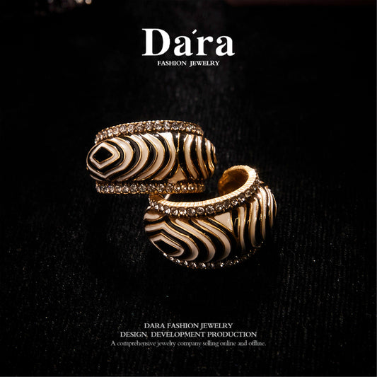 Refined Swarovski Crystal Copper Alloy Earrings KK-9206