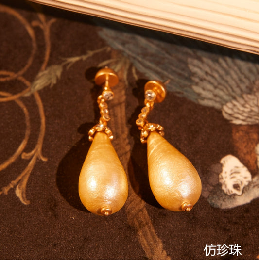 Refined Swarovski Crystal Copper Alloy Pearl-Imitation Earrings KK-91372