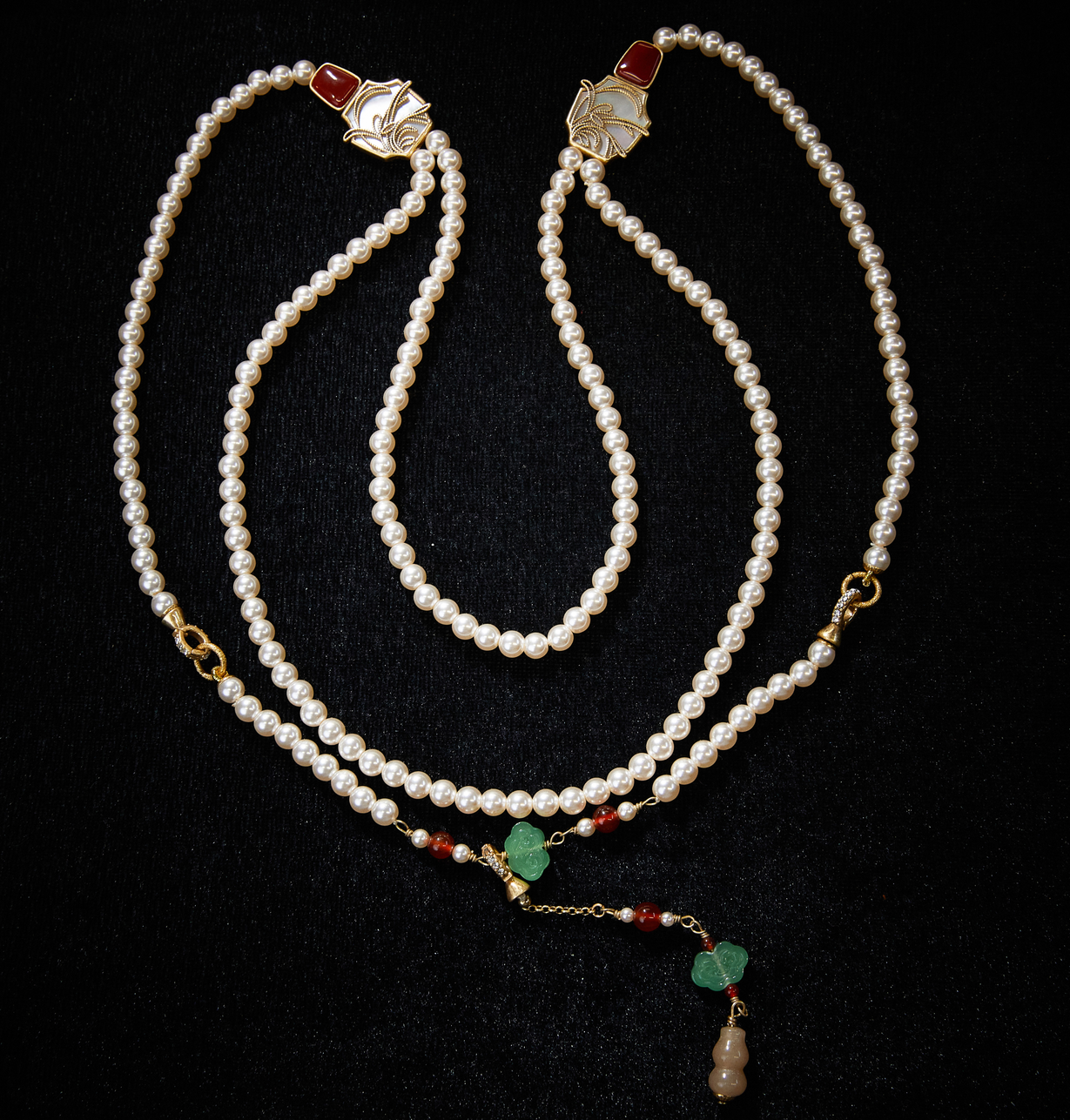 Refined Swarovski Crystal Copper Alloy Necklace & Earrings Set  KK-JB0004