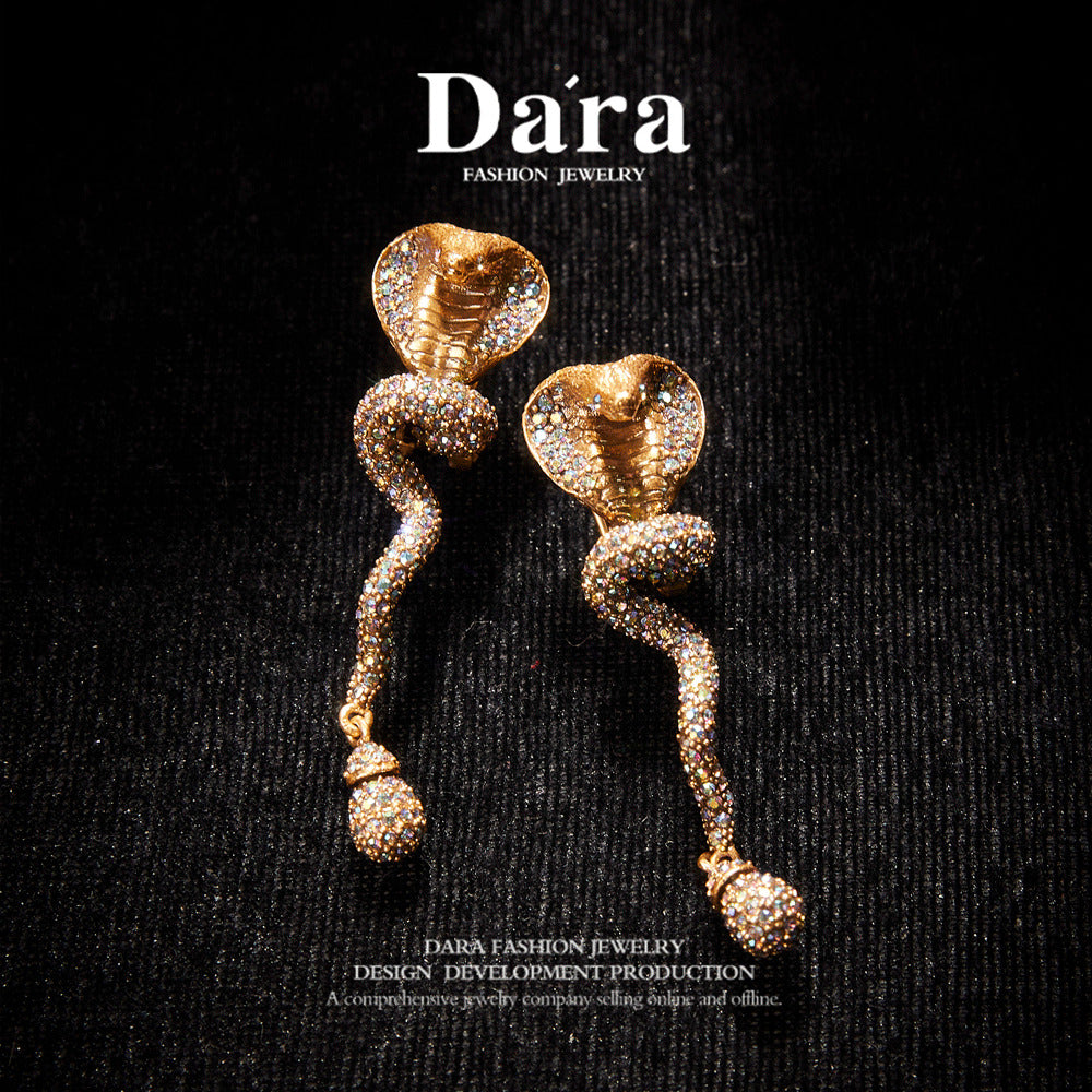 Refined Swarovski Crystal Copper Alloy Earrings KK-91620