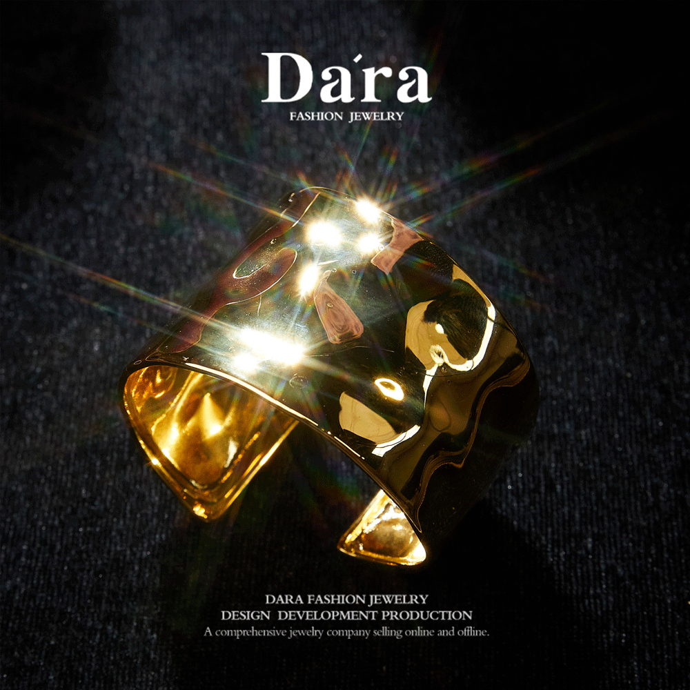 Refined Copper Alloy Bracelet KK-91805