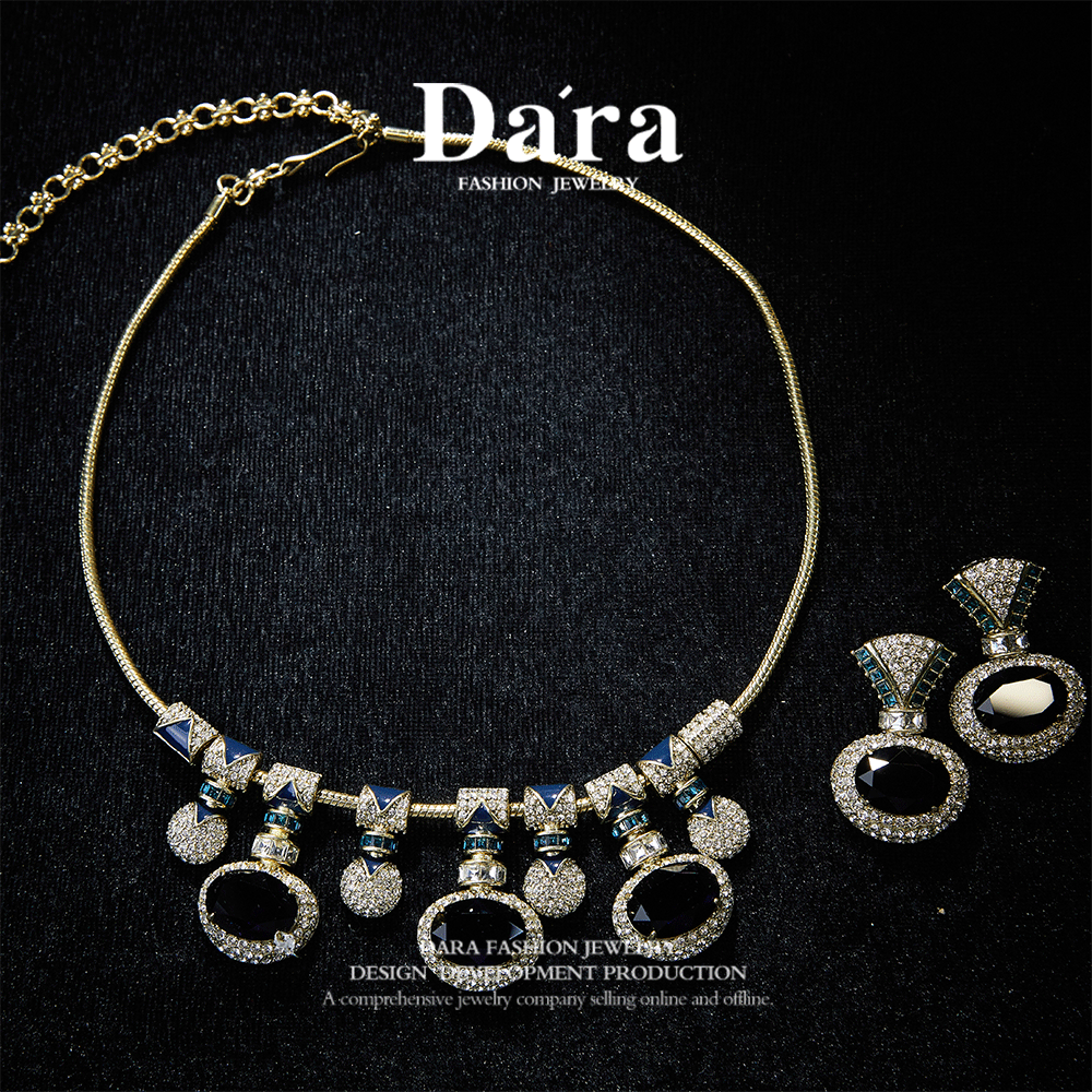 Timeless Swarovski Crystal Copper Alloy Necklace & Earrings Set  KK-JB0048