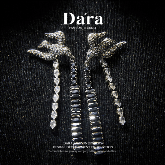 Refined Swarovski Crystal Copper Alloy Earrings   KK-91328