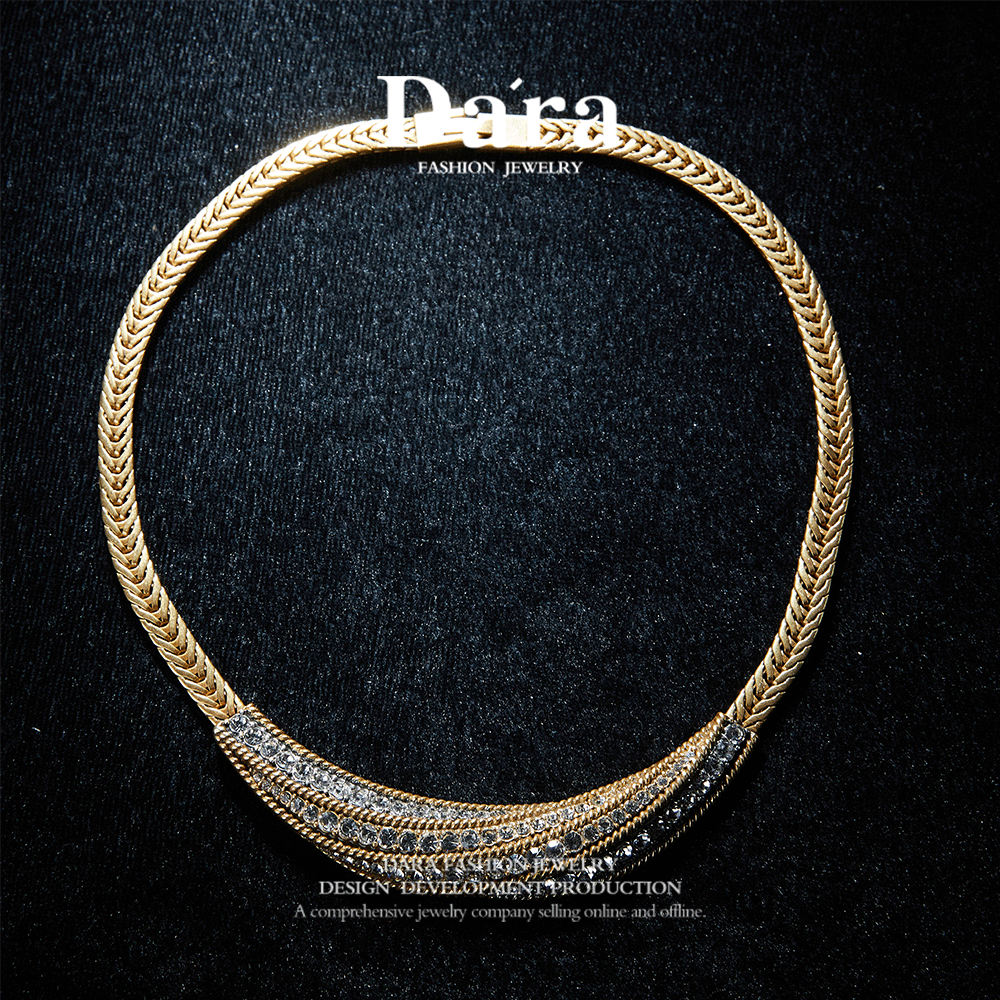 Elegant Swarovski Crystal Copper Alloy Necklace KK-91244