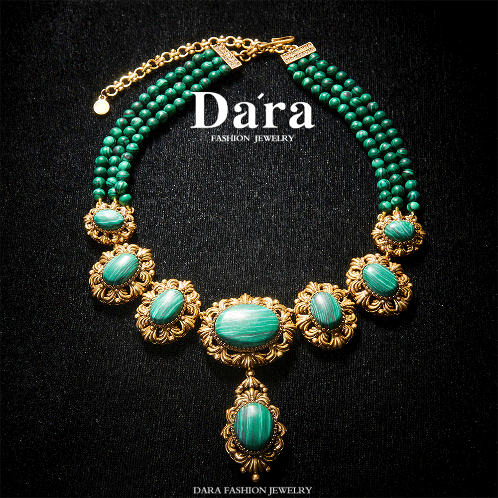 Sparkling Swarovski Crystal Copper Alloy Necklace KK-91045