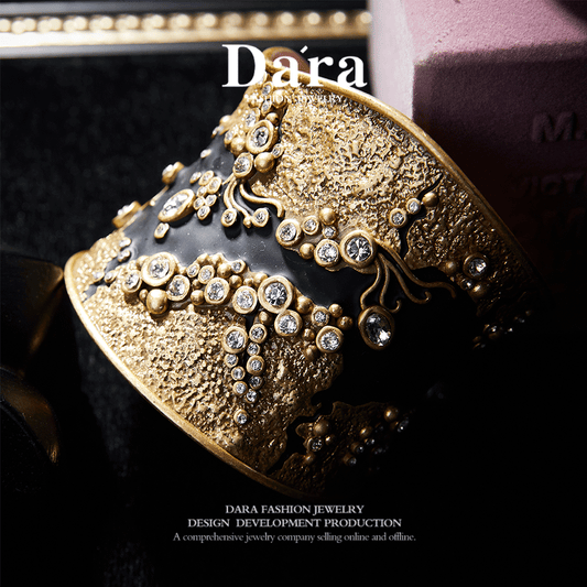 Sparkling Swarovski Crystal Copper Alloy Bracelet KK-91932