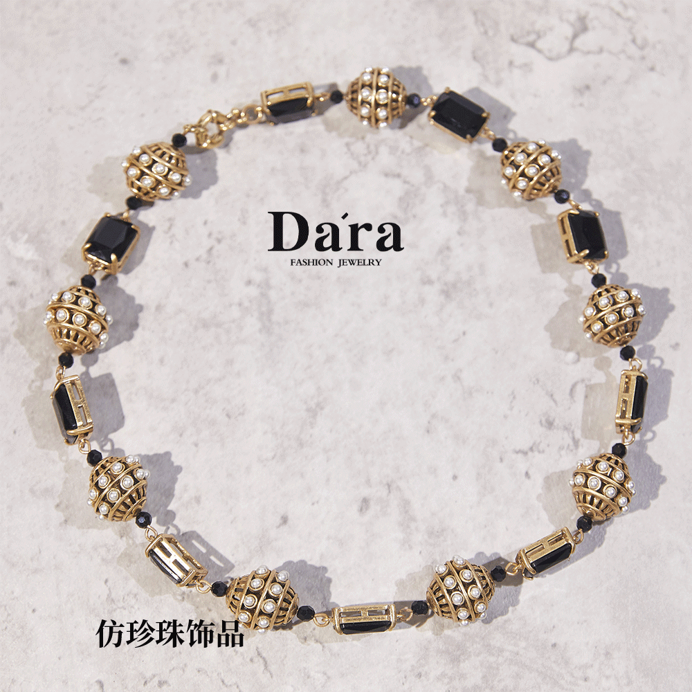 Refined Swarovski Crystal Copper Alloy Pearl-Imitation Necklace KK-9481