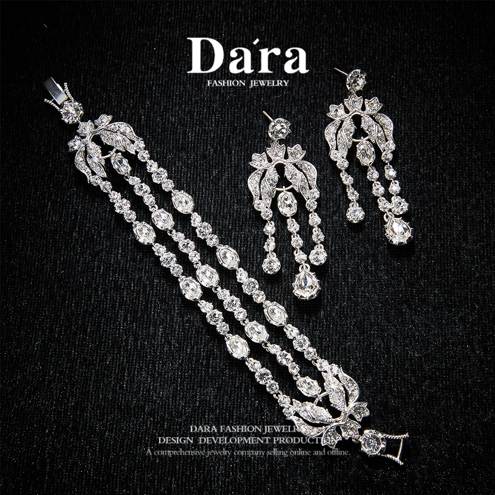 Refined Swarovski Crystal Copper Alloy Jewelry Set KK-JB0073