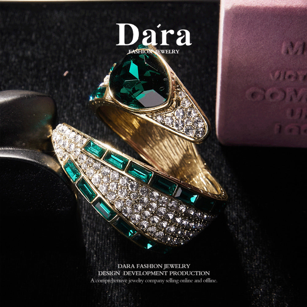 Refined Swarovski Crystal Copper Alloy Bracelet KK-9891