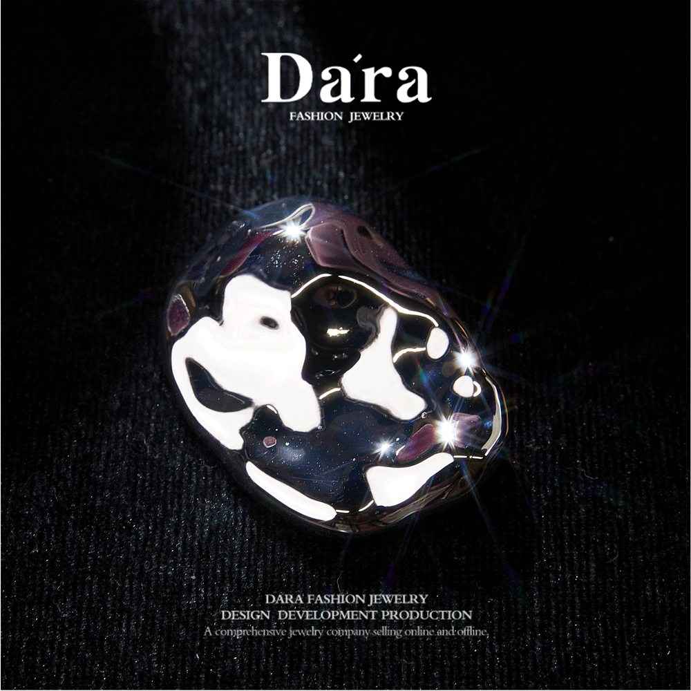 Elegant Copper Alloy Brooch KK-91828