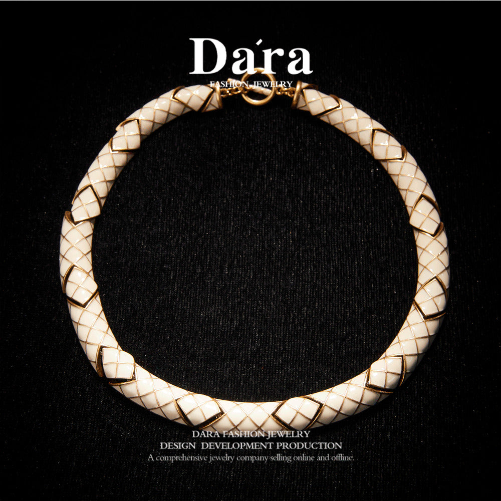 Sleek  Copper Alloy Necklace KK-91680