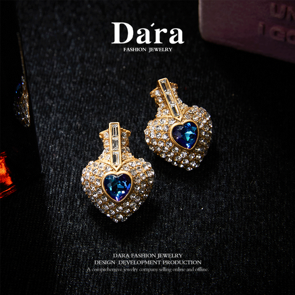 Sparkling Swarovski Crystal Copper Alloy Earrings KK-JB0012