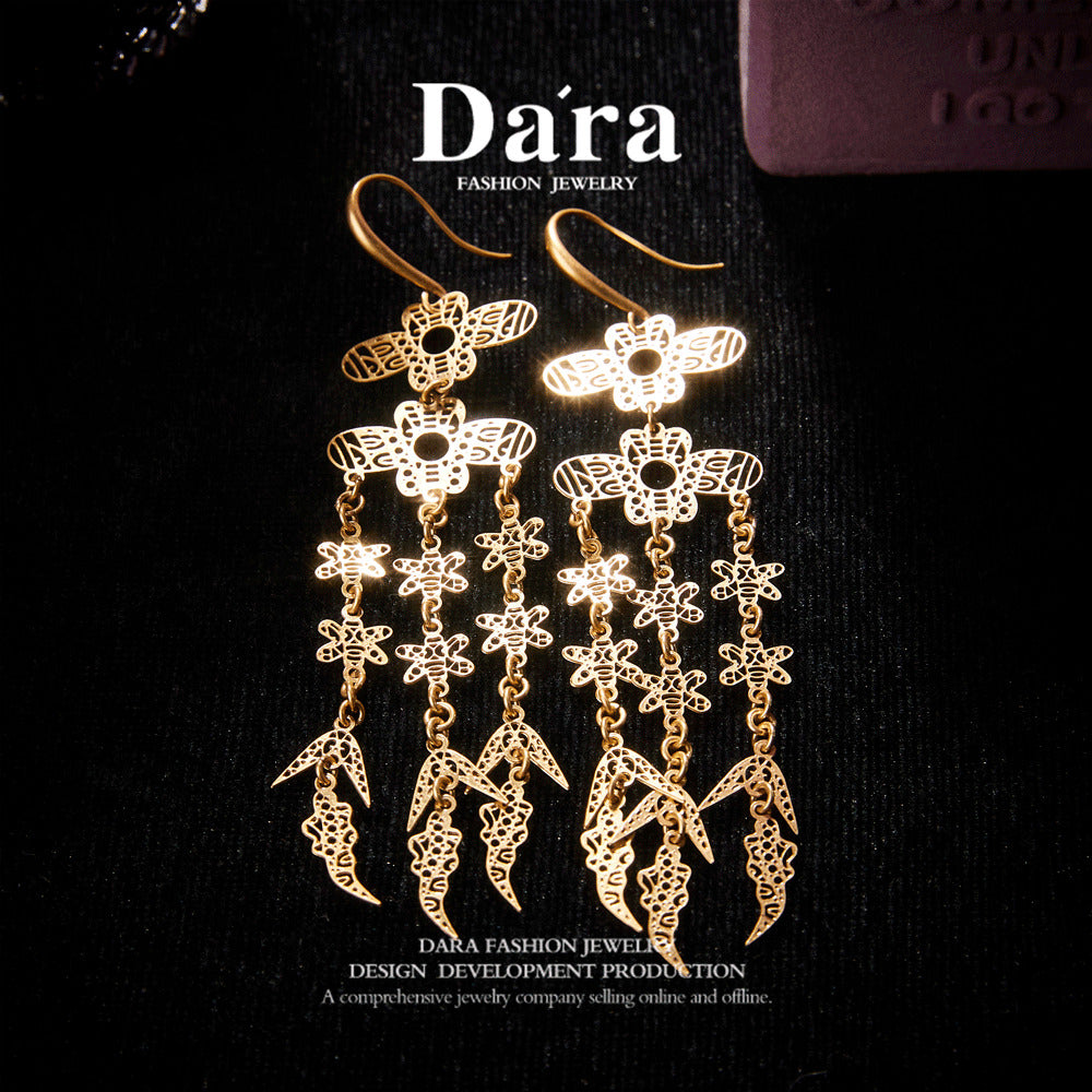 Refined Swarovski Crystal Copper Alloy Earrings   KK-91060