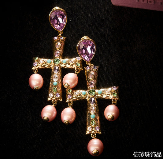 Sparkling Swarovski Crystal Copper Alloy Earrings KK-91640