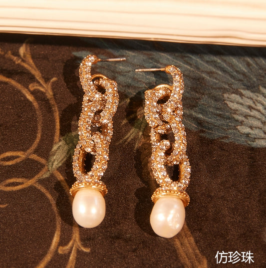 Sparkling Swarovski Crystal Copper Alloy Pearl-Imitation Earrings KK-91072