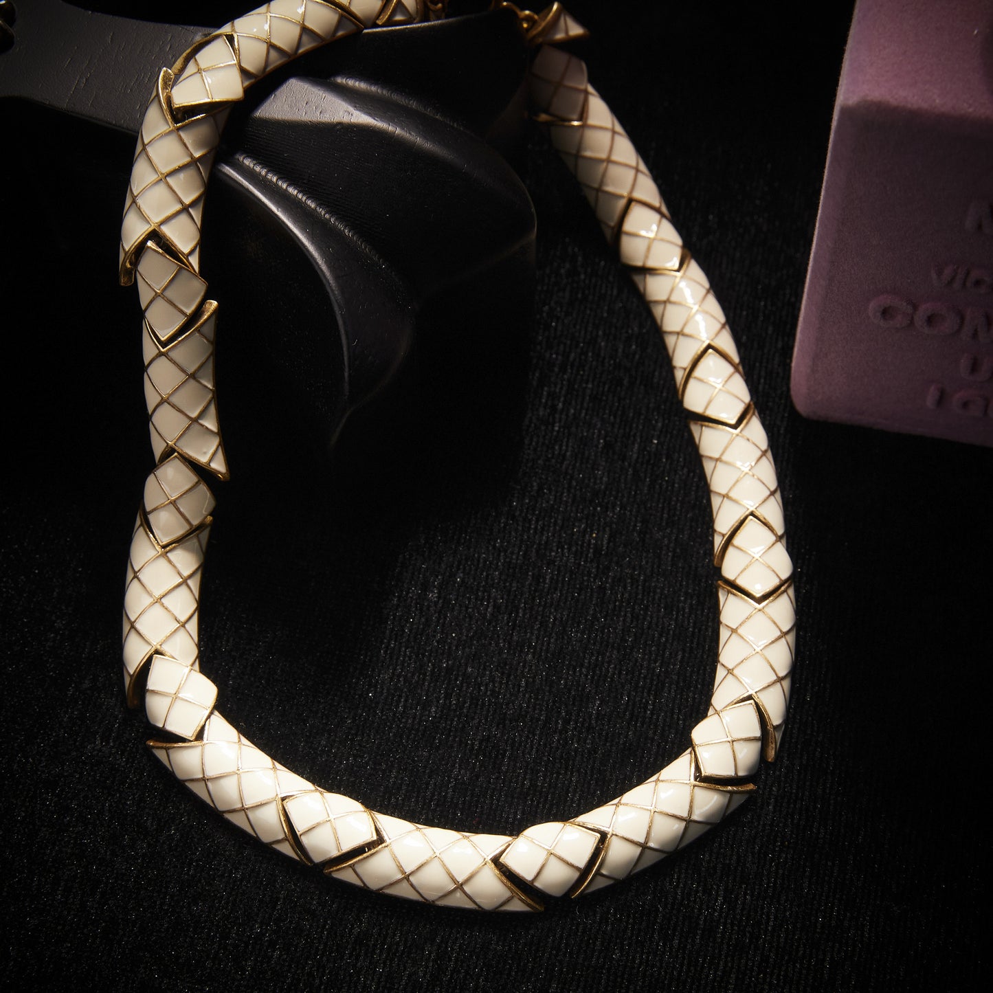 Sleek  Copper Alloy Necklace KK-91680