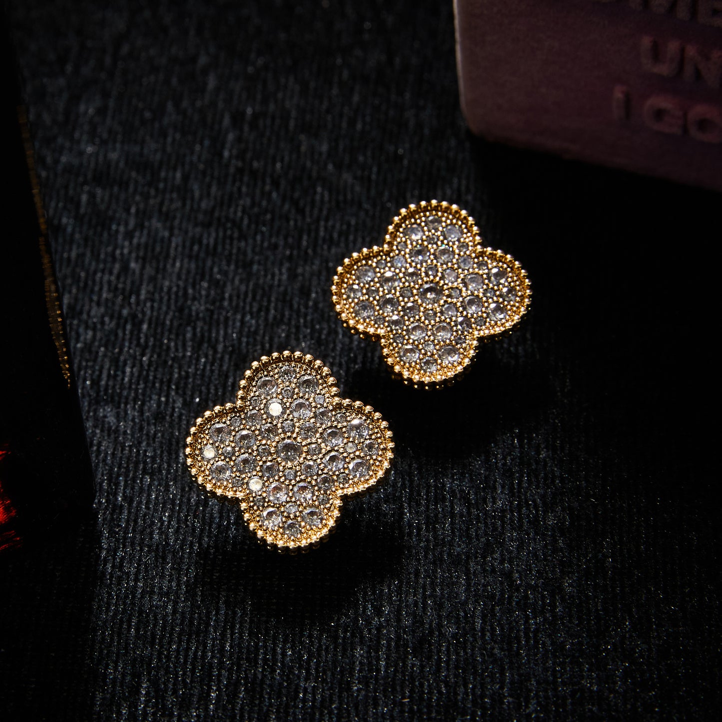 Copper Alloy Swarovski Crystal  Necklace & Earrings Set KK-JB0118