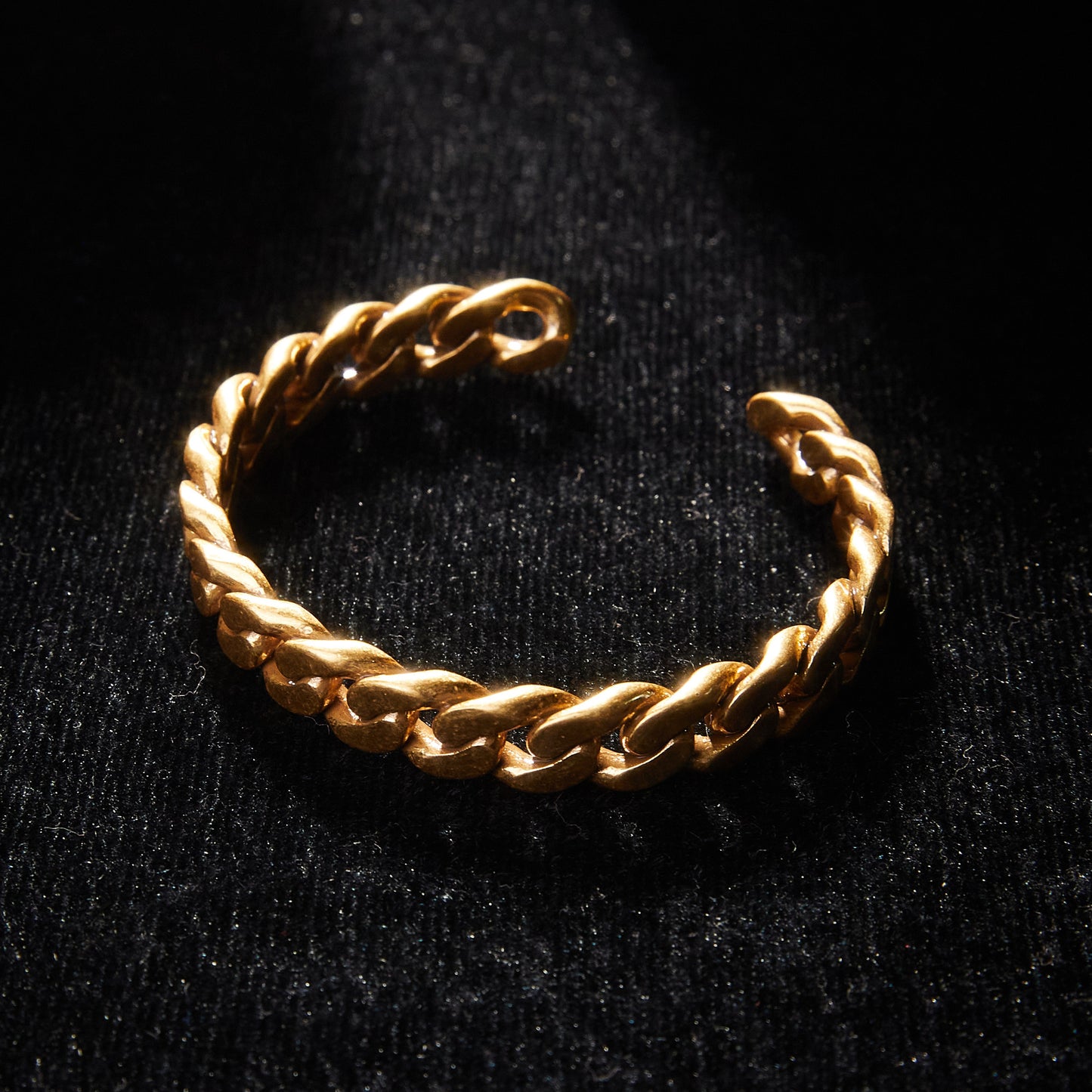 Refined Copper Alloy Bracelet KK-91133