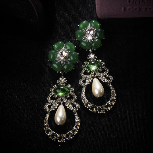 Sparkling Swarovski Crystal Copper Alloy Earrings KK-91360