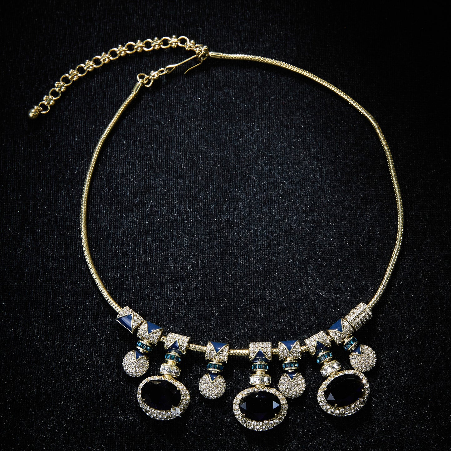 Timeless Swarovski Crystal Copper Alloy Necklace & Earrings Set  KK-JB0048