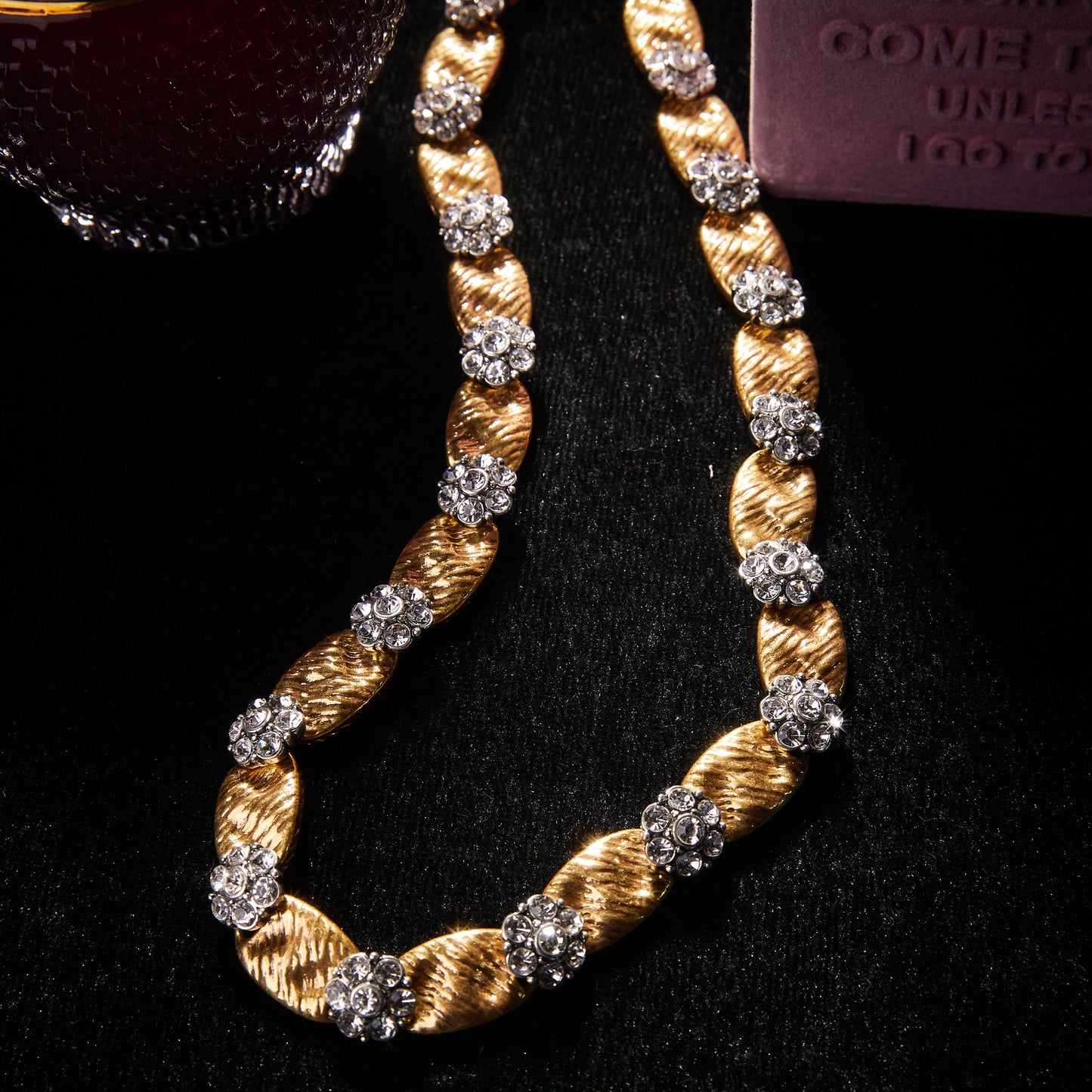 Refined Swarovski Crystal Copper Alloy Necklace KK-91022