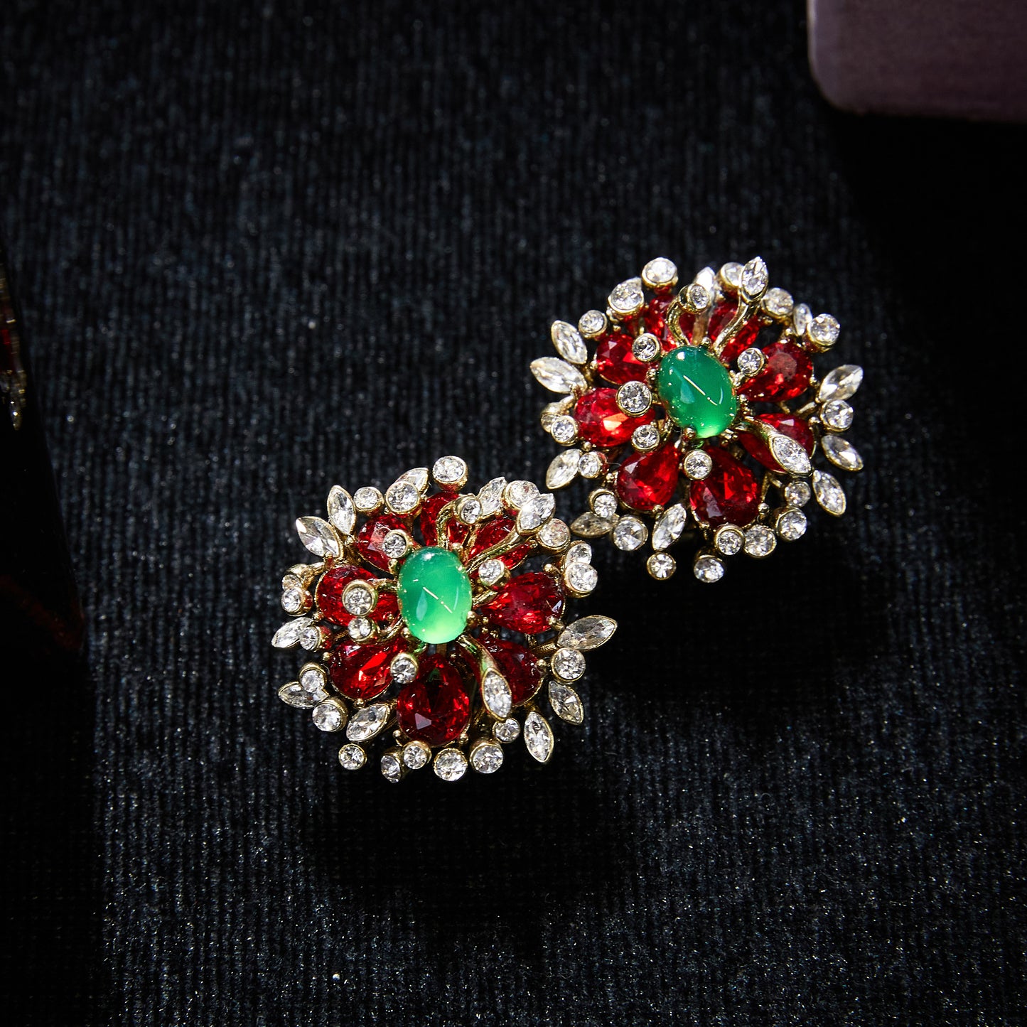 Refined Swarovski Crystal Copper Alloy Jewelry Set KK-JB0077