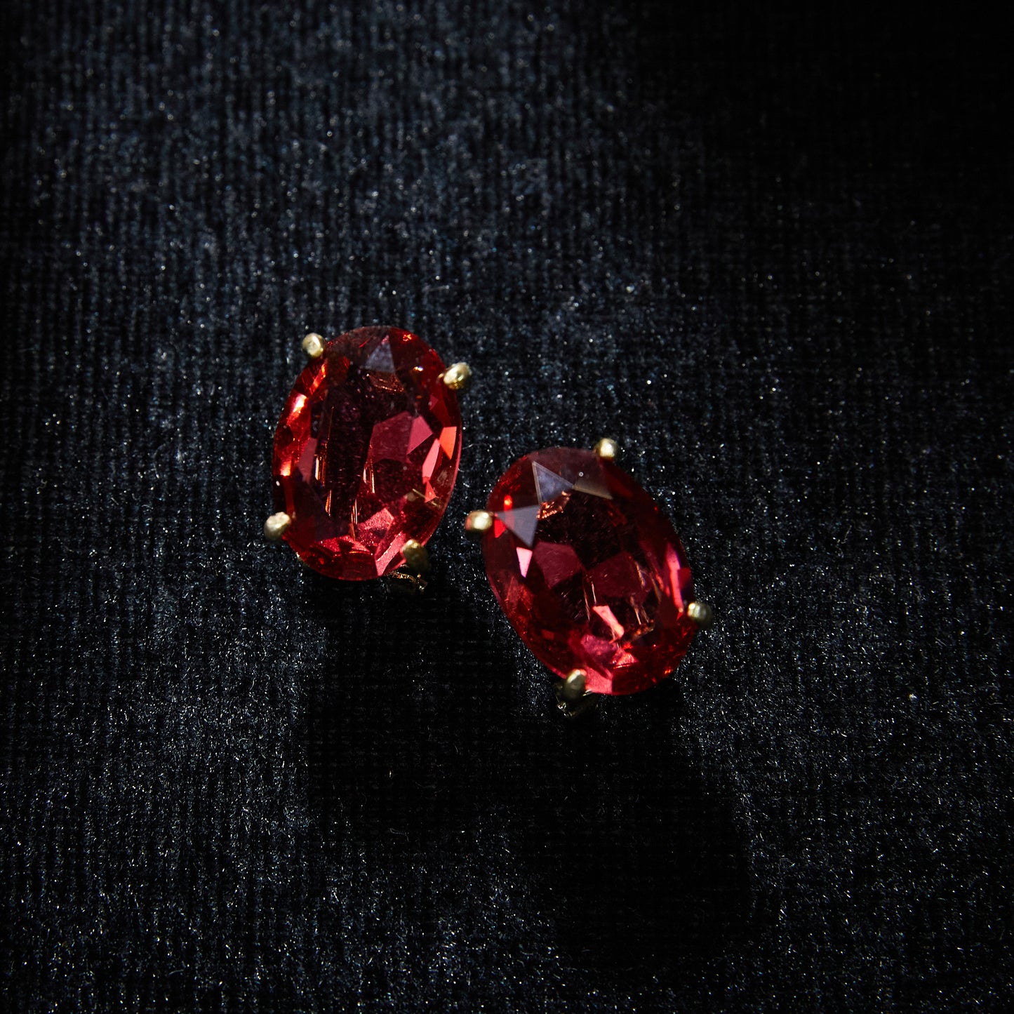 Sparkling Swarovski Crystal Copper Alloy Necklace & Earrings Set KK-JB0036