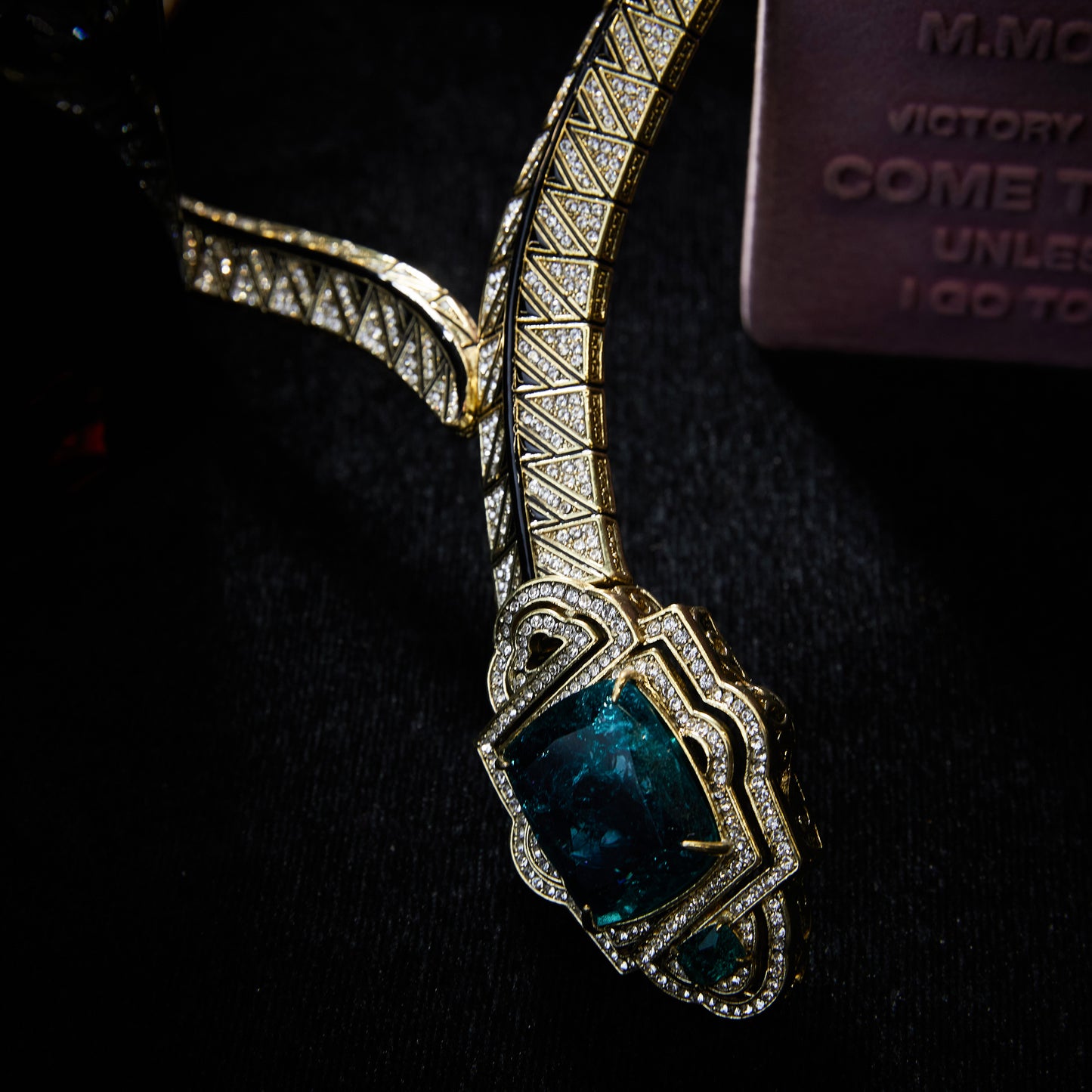 Sparkling Swarovski Crystal Copper Alloy Necklace KK-92056