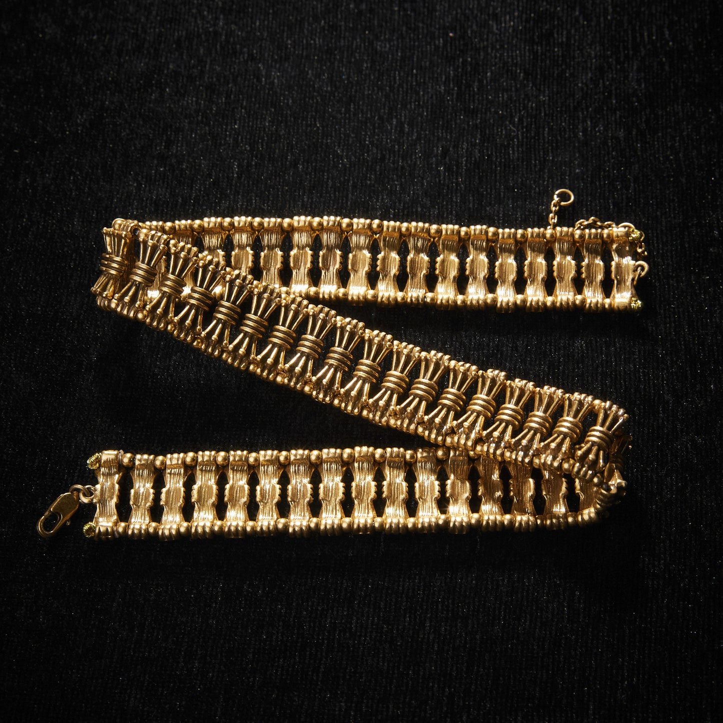 Elegant Copper Alloy Necklace KK-91301