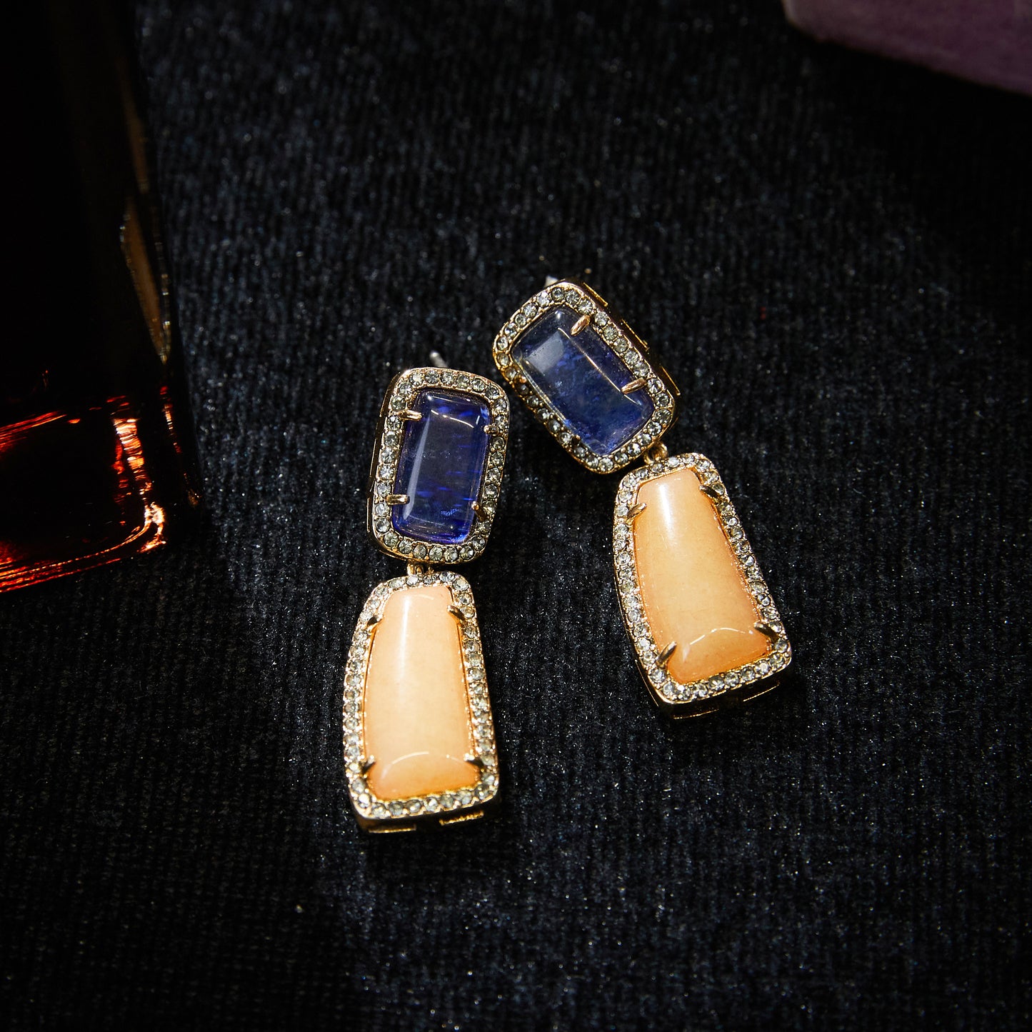 Sparkling Swarovski Crystal Copper Alloy Earrings KK-JB0163