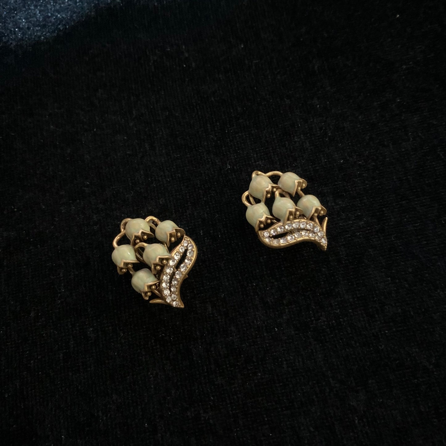 Refined Swarovski Crystal Copper Alloy Earrings  KK-91813