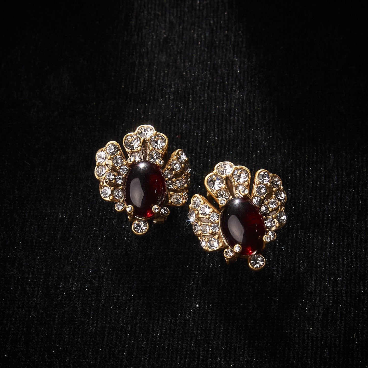 Sparkling Swarovski Crystal Copper Alloy Jewelry Set KK-91856